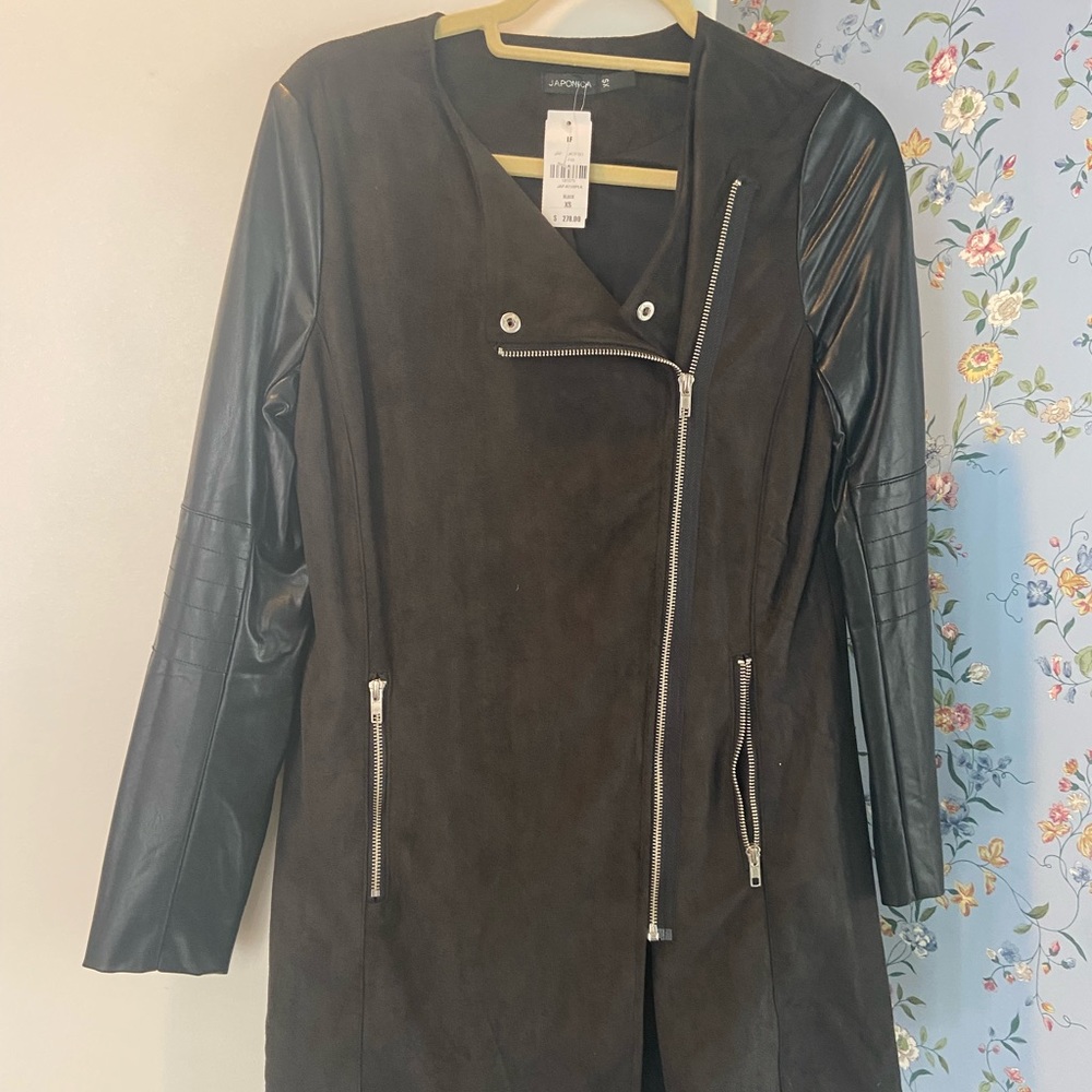 LF suede jacket with leather sleeves